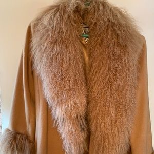 Marvin Richards Woman's Glamorous Lambswood Coat